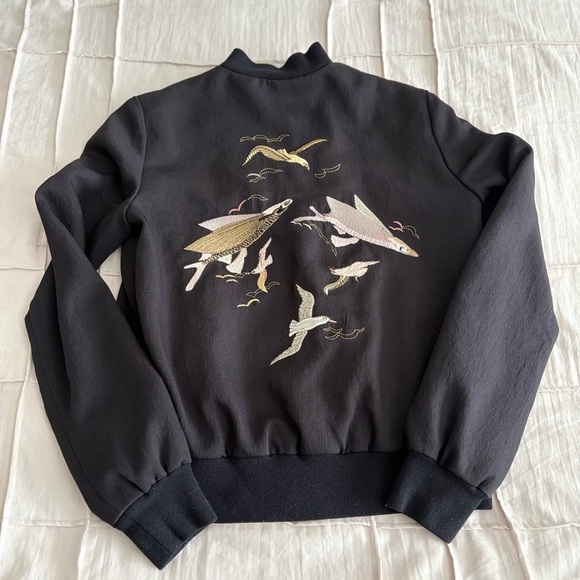 Wilfred Embroidered Bomber Jacket – XS
Aritzia Wilfred - Picture 6 of 7